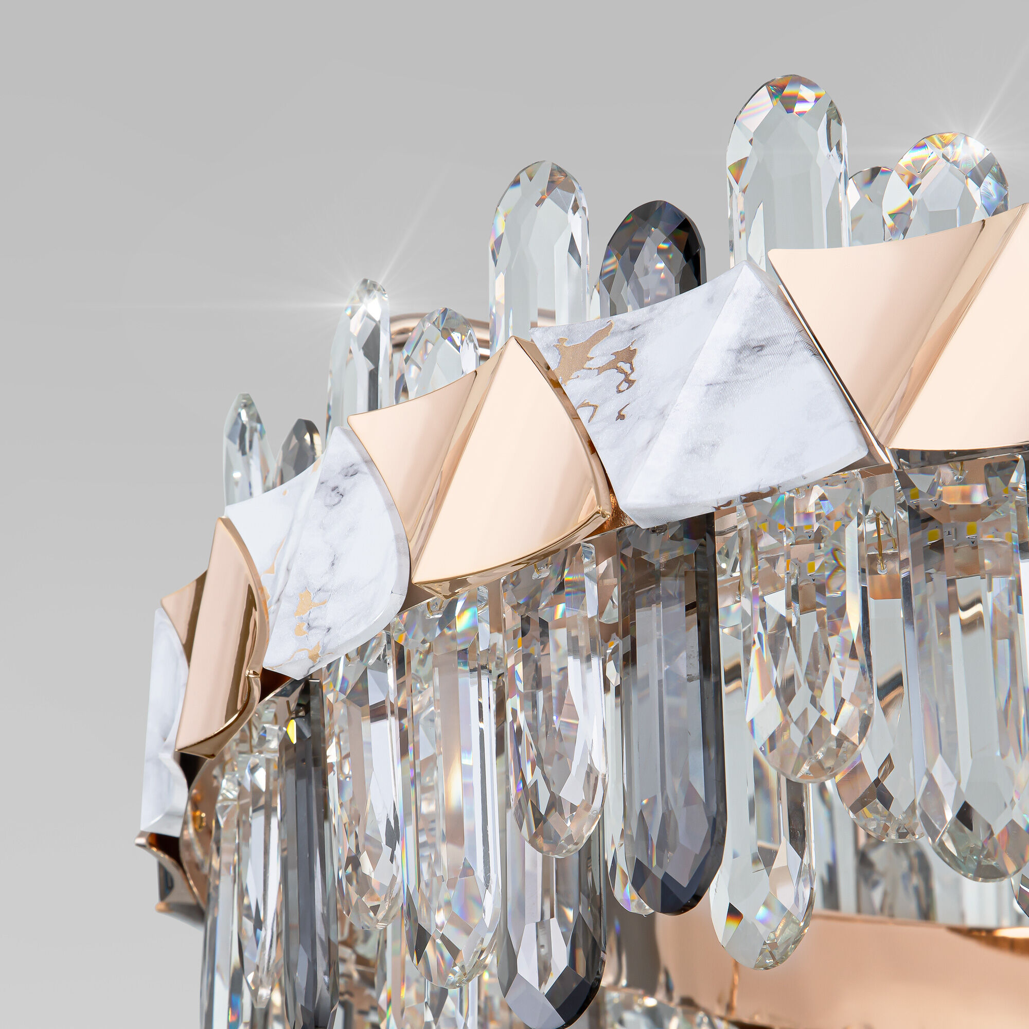 Подвесной светодиодный светильник с хрусталем Bogate's Jewel 419/1. Фото 3